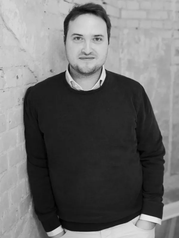 Leon Ehrenberg – KI-Stratege & Produktvisionär aus Hamburg